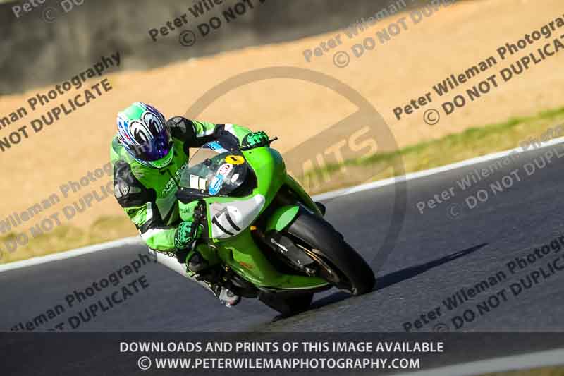 brands hatch photographs;brands no limits trackday;cadwell trackday photographs;enduro digital images;event digital images;eventdigitalimages;no limits trackdays;peter wileman photography;racing digital images;trackday digital images;trackday photos